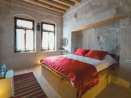 MY CAVE SUITE