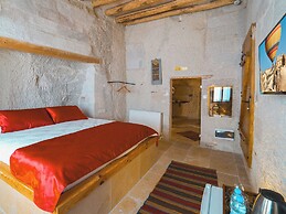 MY CAVE SUITE