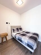 Luxury Suite by CN Tower & Free Parking