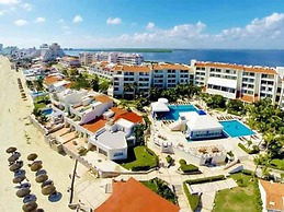 Cancun Studio With View of la Laguna