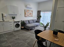 Redwood Apartments