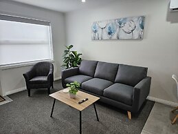 Redwood Apartments