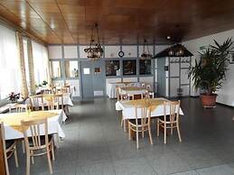 Hotel garni Zum Reinhartswald