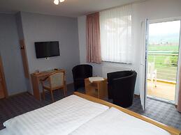 Hotel garni Zum Reinhartswald