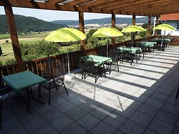 Hotel garni Zum Reinhartswald
