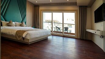 SWARNA HOTEL & RESORT