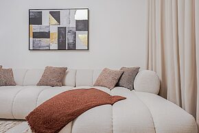 NEW Luxe 3BR - Vida Marina - Great Views