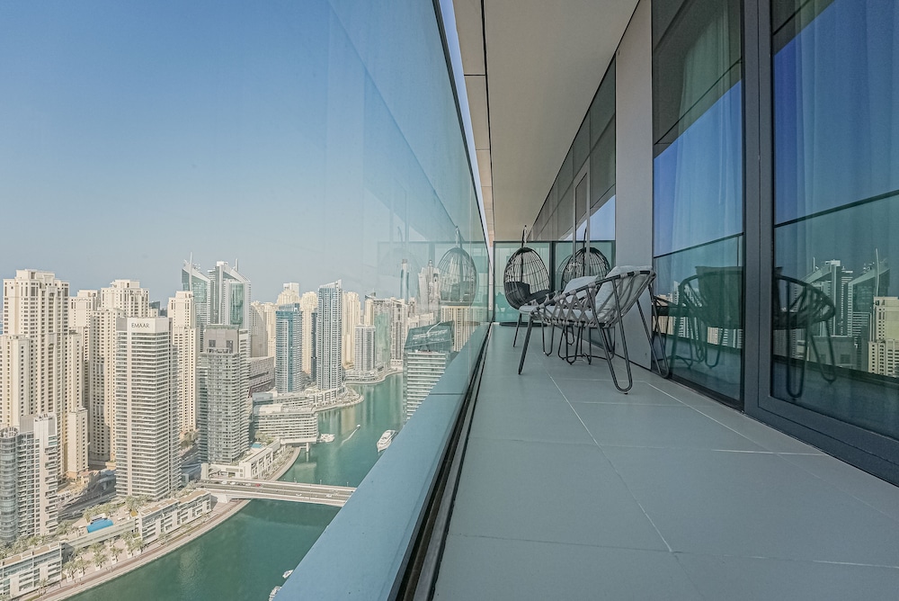 NEW Luxe 3BR - Vida Marina - Great Views