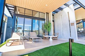 Epic Tamarindo Boutique Hotel