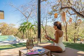 Epic Tamarindo Boutique Hotel