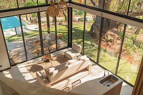 Epic Tamarindo Boutique Hotel