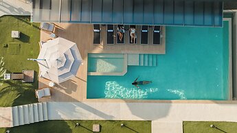 Epic Tamarindo Boutique Hotel
