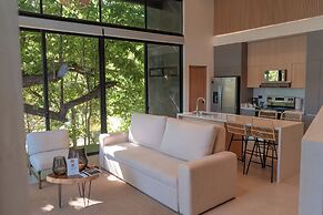 Epic Tamarindo Boutique Hotel