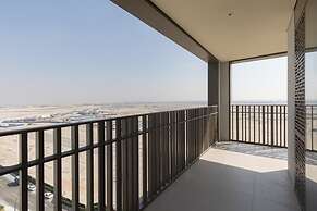 Creek Beach Roomy 3BR with terrace