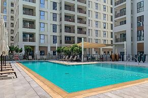 Creek Beach Roomy 3BR with terrace