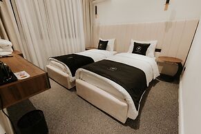 Plaza Boutique Hotel