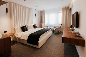 Plaza Boutique Hotel