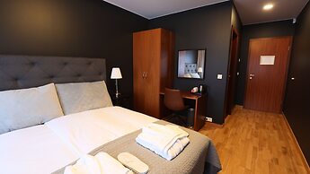 Tindasel Lodge