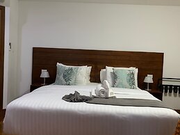 Sanalae Apartments