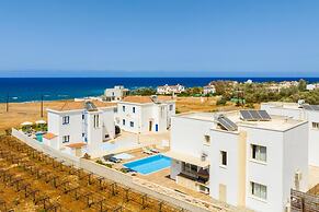 Villa Diana Seaside in Pomos