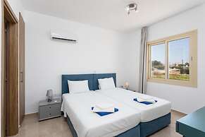 Villa Diana Seaside in Pomos