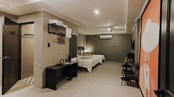 GREY HOTEL AND MOTEL