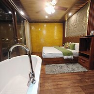 Nirvana Hamta Retreat