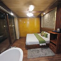 Nirvana Hamta Retreat