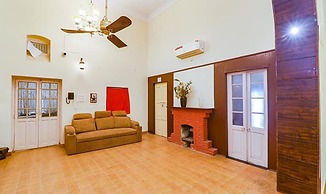 Fabhotel Sarovar Palace