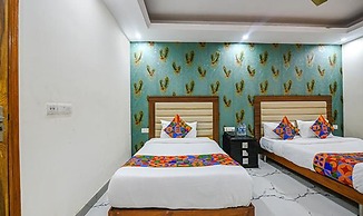 FabHotel Shanti Stay