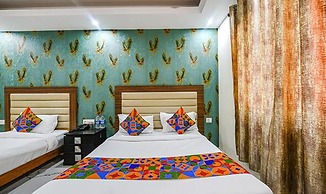 FabHotel Shanti Stay
