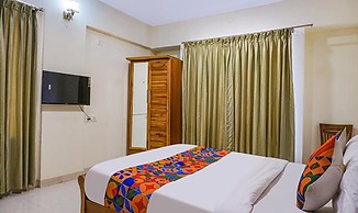 Fabhotel Grandeur