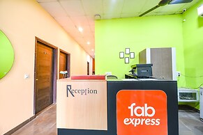 FabHotel Royal Discovery