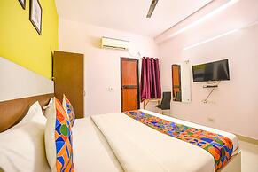FabHotel Royal Discovery