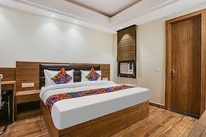 Fabhotel Stargaze