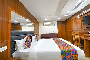 Fabhotel Mona International