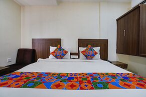 Fabhotel V Grand
