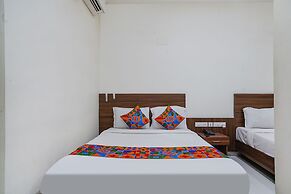 Fabhotel V Grand