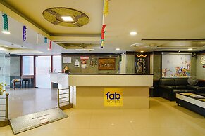 Fabhotel Golden Way