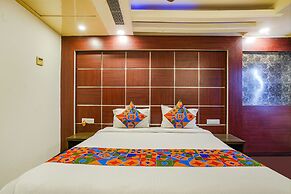 Fabhotel Golden Way