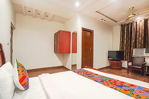 Fabhotel Sai Residency