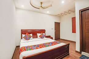 Fabhotel Sai Residency