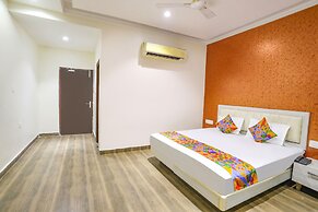 Fabhotel Uday Villa