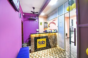 Fabhotel Dishan Plaza