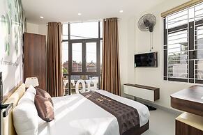BIG HOTEL