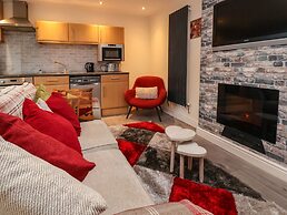 2 Stoneleigh Cottage
