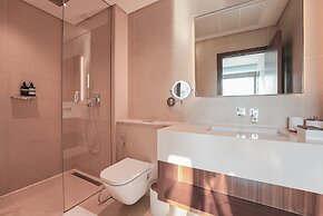 Luxe Living - Spacious 2BR - Marina Gate