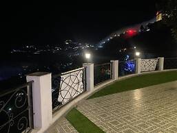 Hotel Nuri's Mountain Glow