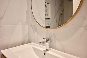 Panoramic Pearl by Homie