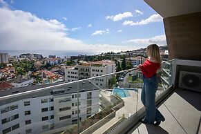 Panoramic Pearl by Homie